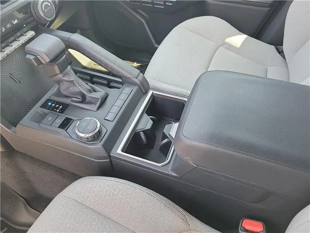Used 2025 Ice Cap Toyota SR5 4x2 image 19