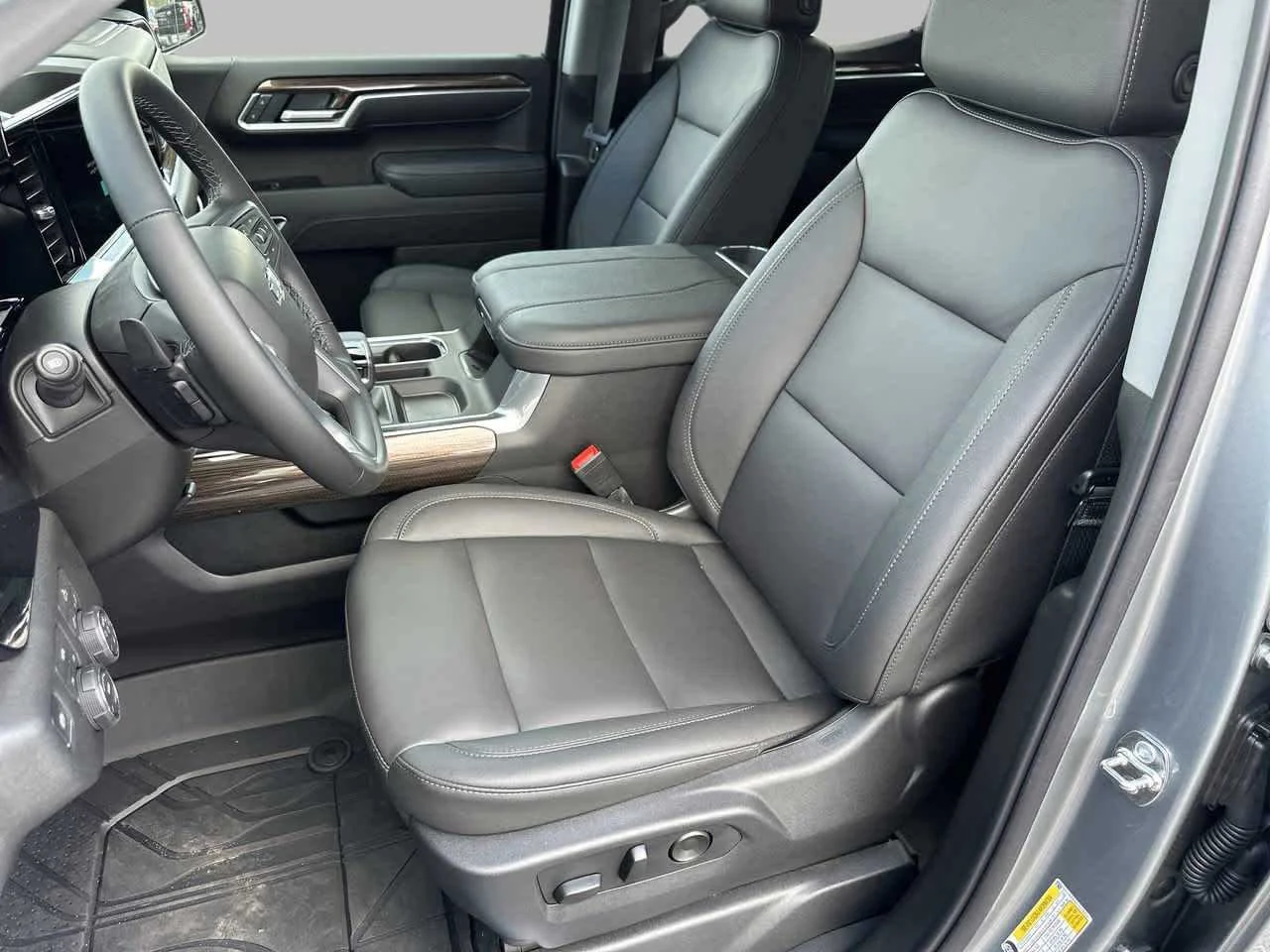 2026 Chevrolet Silverado 1500 RST - Photo 14