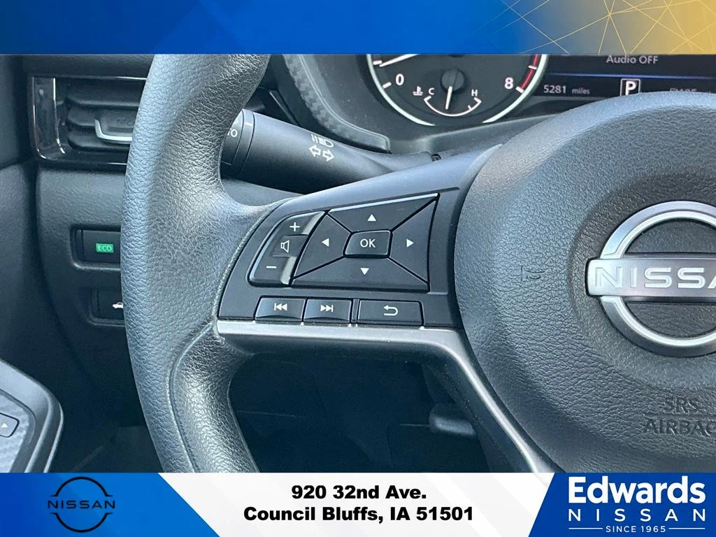 Used 2025 Red Nissan SV image 17