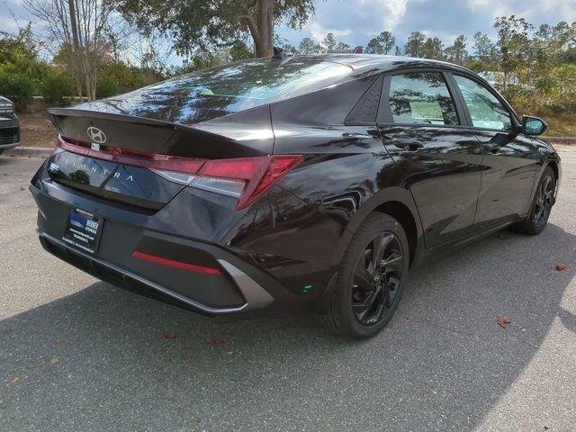 New 2026 Black Hyundai SEL Sport image 31
