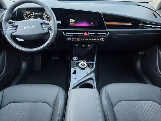 New 2026 Steel Gray Kia Wind image 23