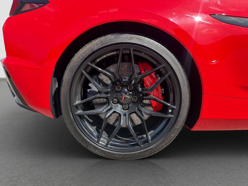 Used 2024 Red Chevrolet Z06 image 22