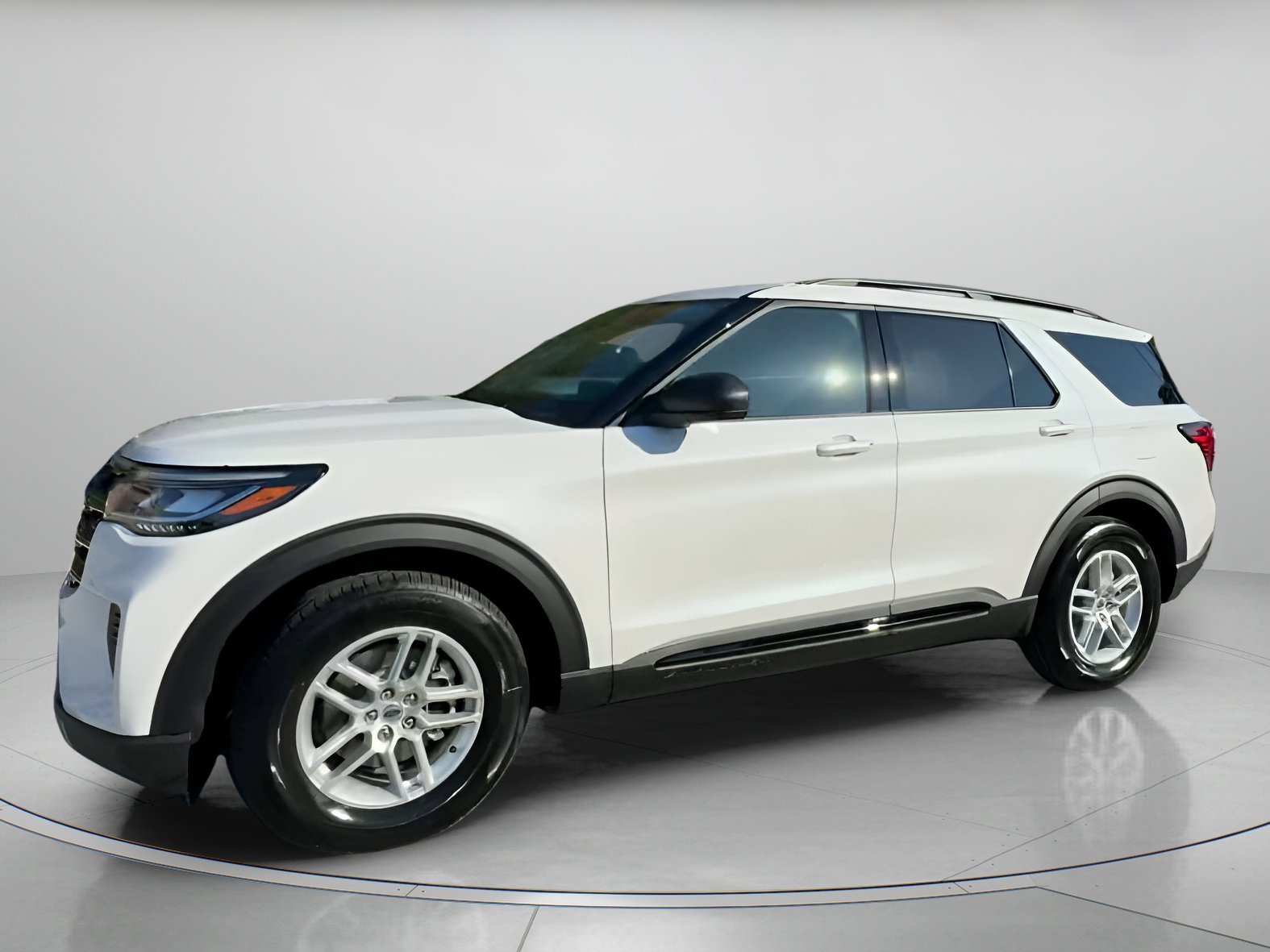 New 2026 Star White Metallic Tri-Coat Ford Active image 11