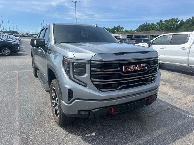 Used 2024 Silver GMC AT4 image 4