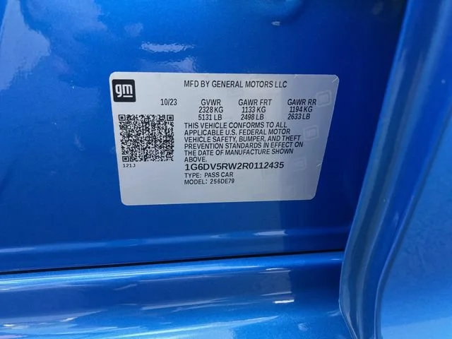Certified Used 2024 Coastal Blue Metallic Cadillac V-Series image 35