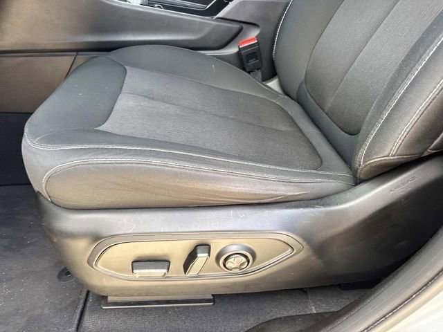 Used 2024 Gray Jeep Laredo image 28