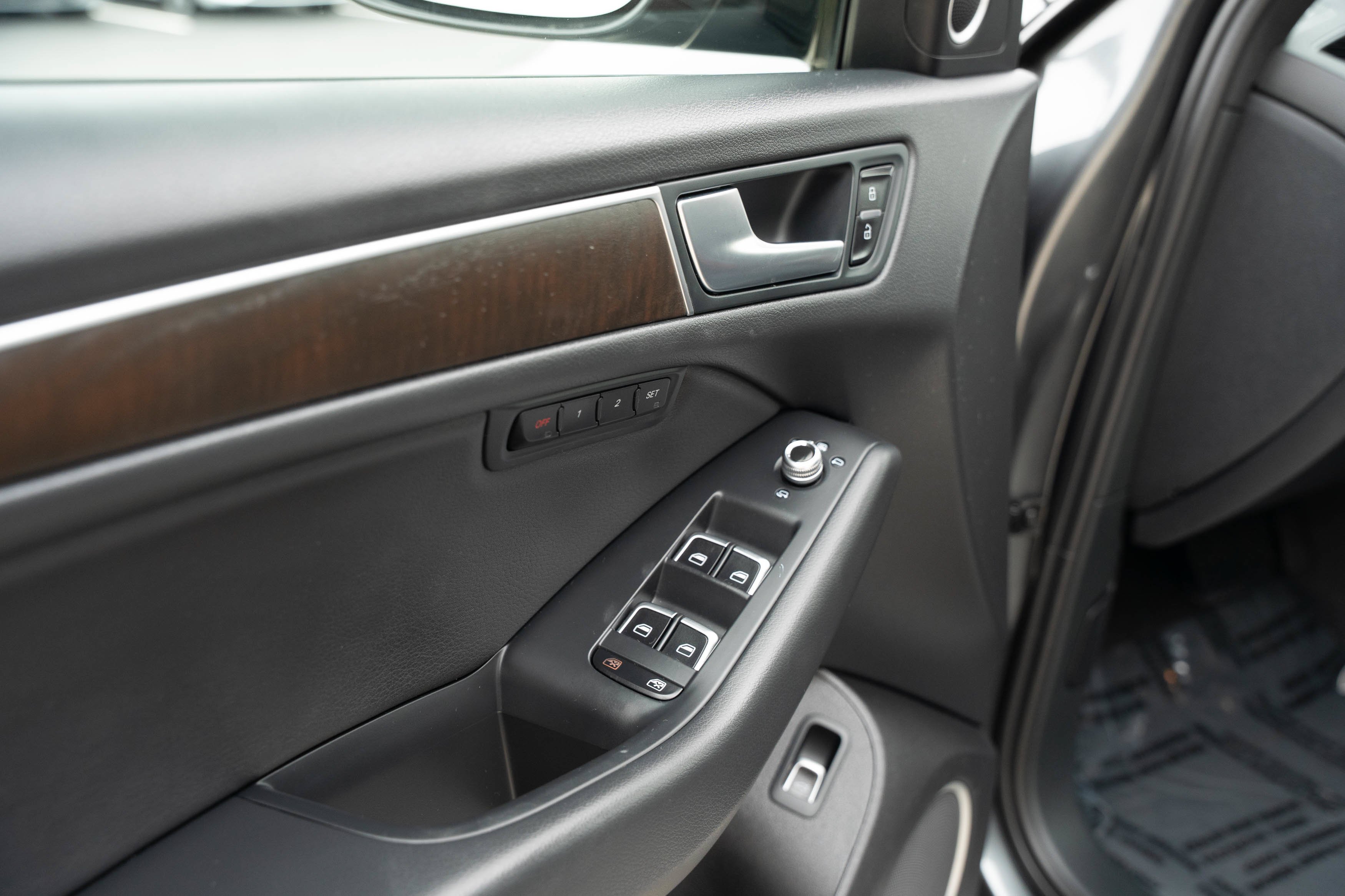 Used 2017 Daytona Gray Pearl Effect Audi Premium Plus image 16