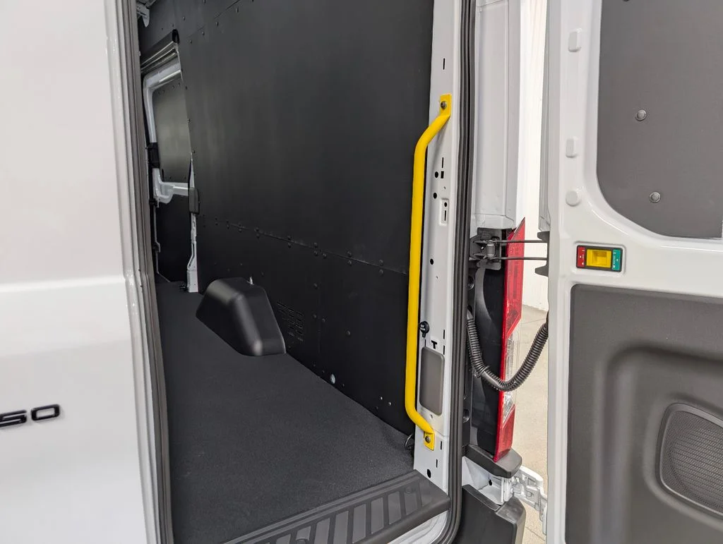 New 2026 Oxford White Ford Cargo Van image 18