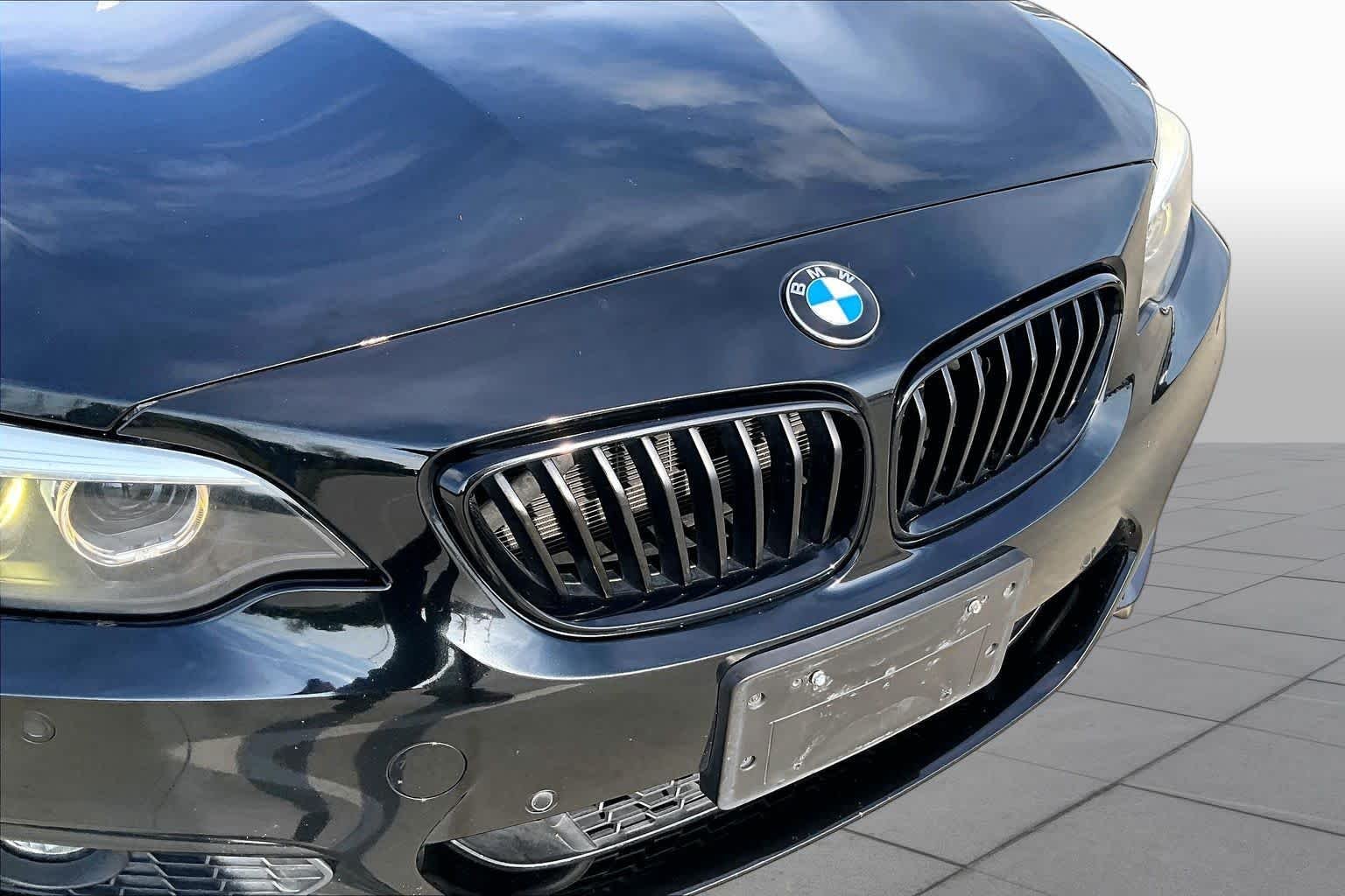 Used 2020 Black Sapphire Metallic BMW 230i image 27