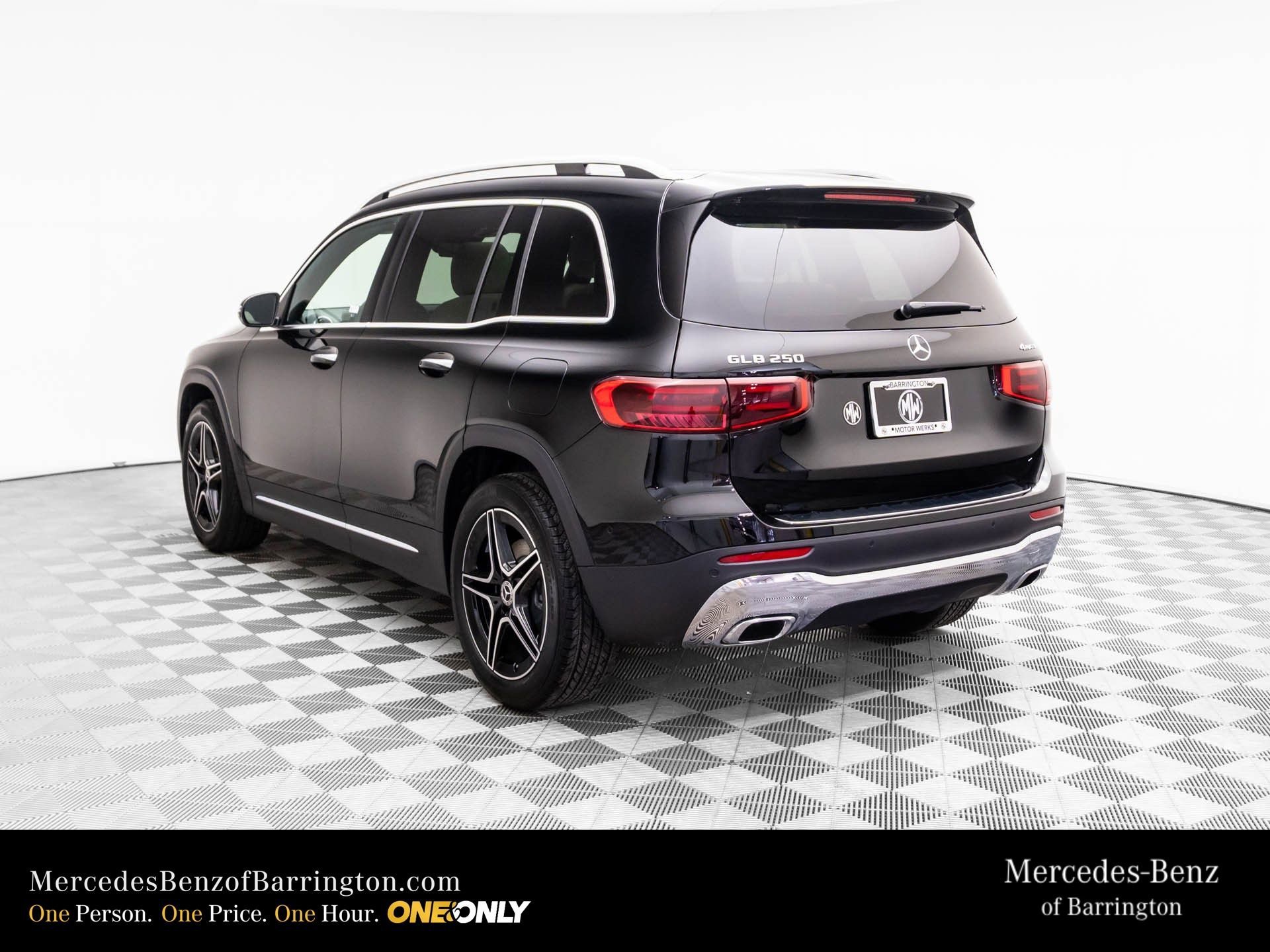 New 2026 Night Black Mercedes-Benz GLB 250 image 44
