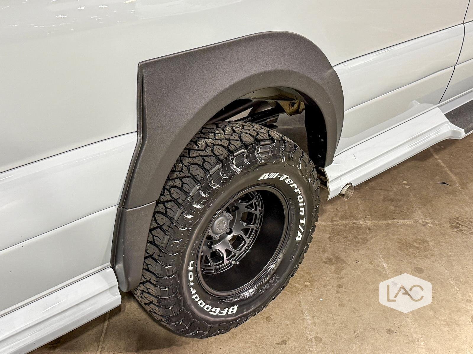 New 2026 Silver Grey OGV LUXURY COACH AWD 540ah ANYWHERE | Desert Runner PKG EVICTUS Suspension image 22