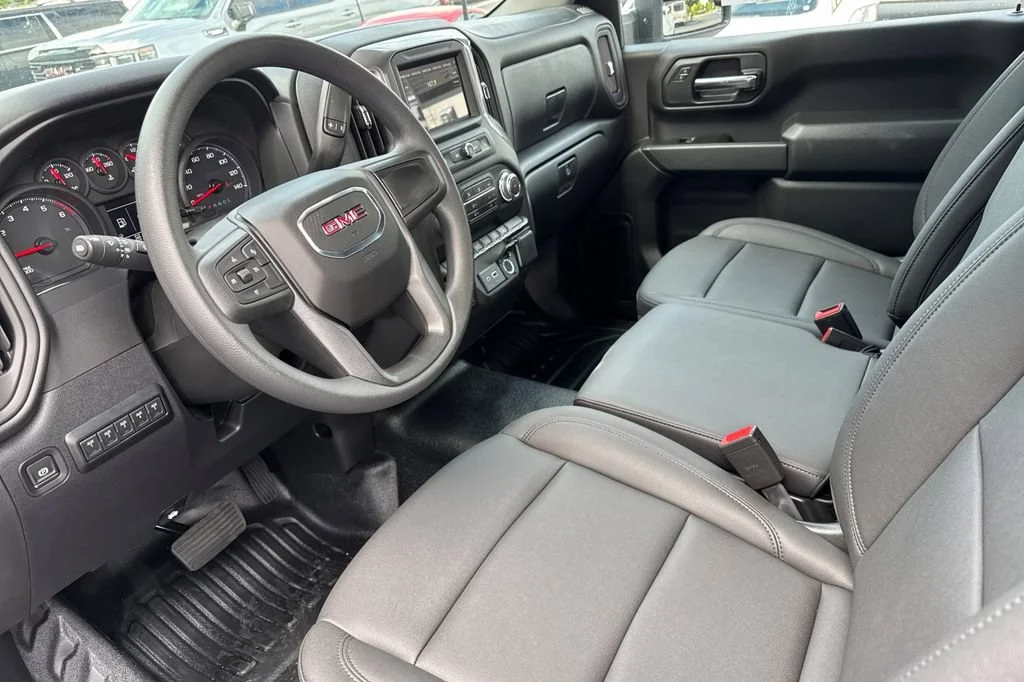 New 2026 Summit White GMC Pro image 7