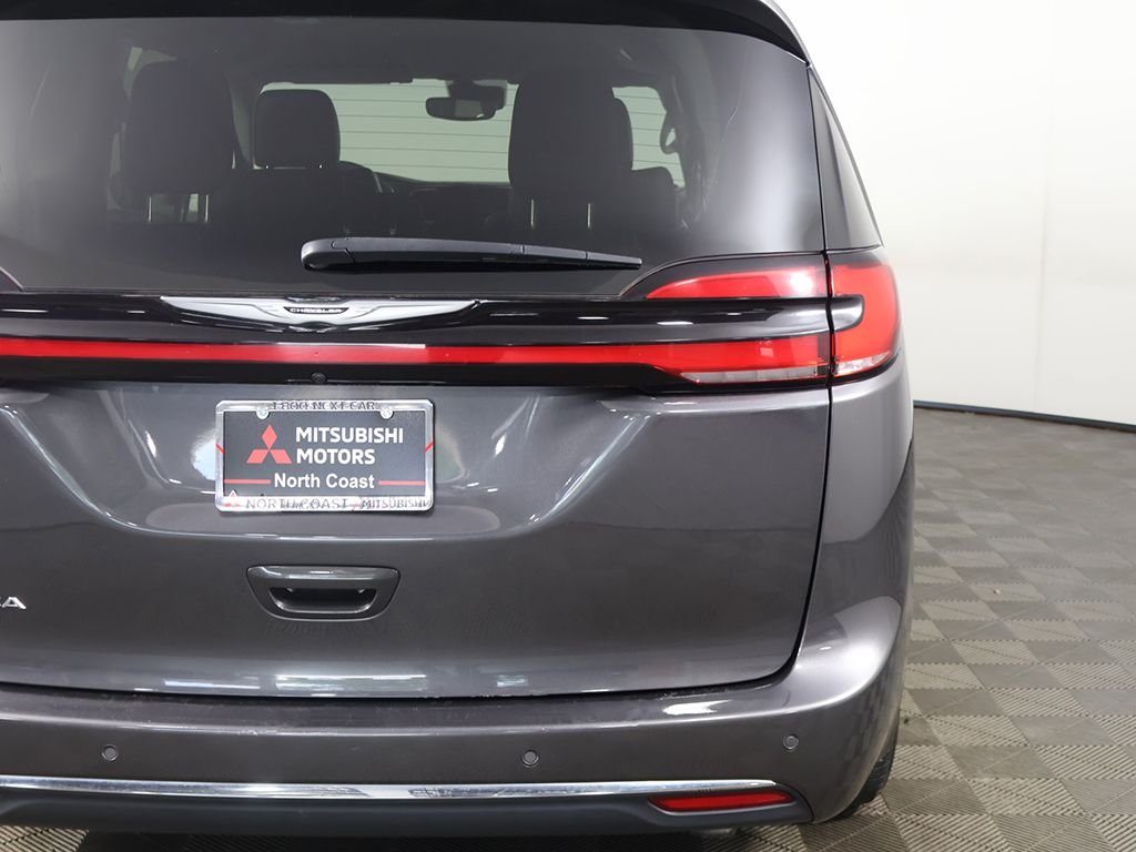 Used 2023 Gray Chrysler Touring L image 16