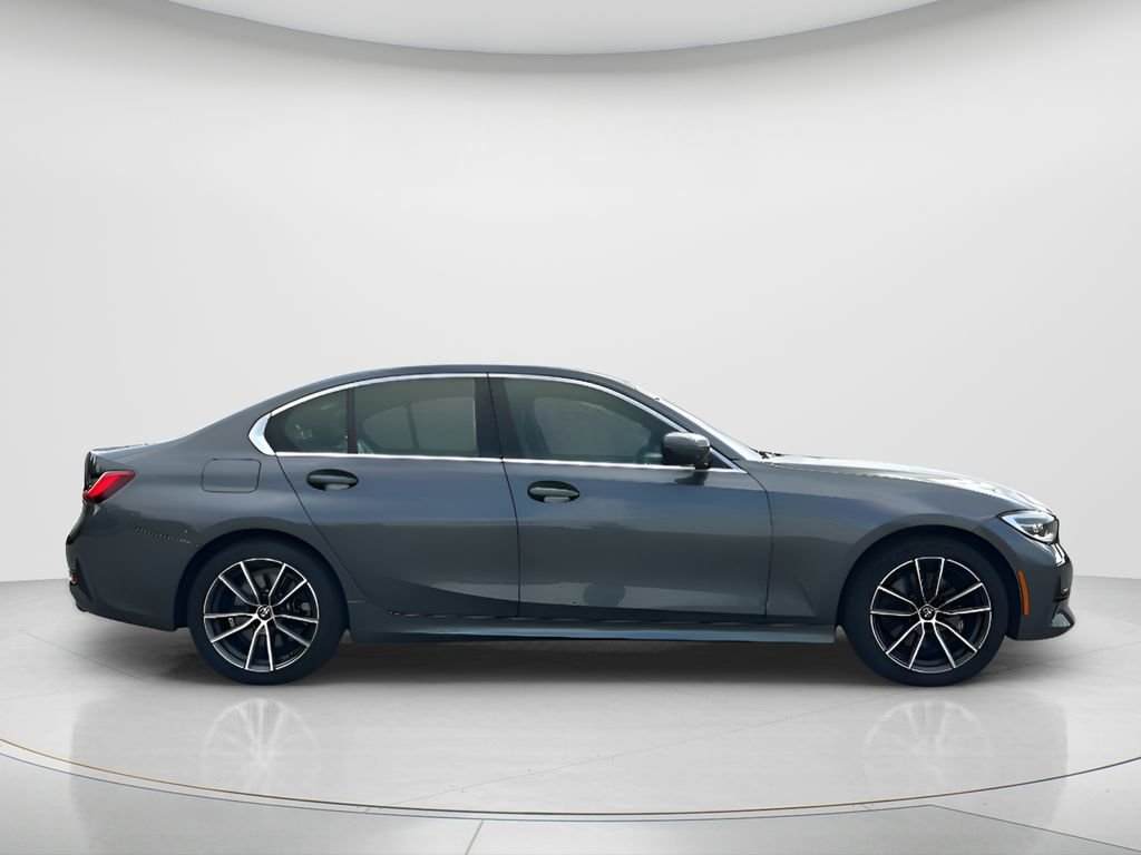 Used 2021 Gray BMW 330i xDrive image 4