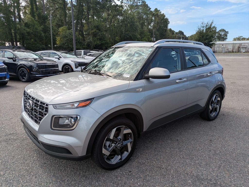 Used 2026 Silver Hyundai SEL image 8