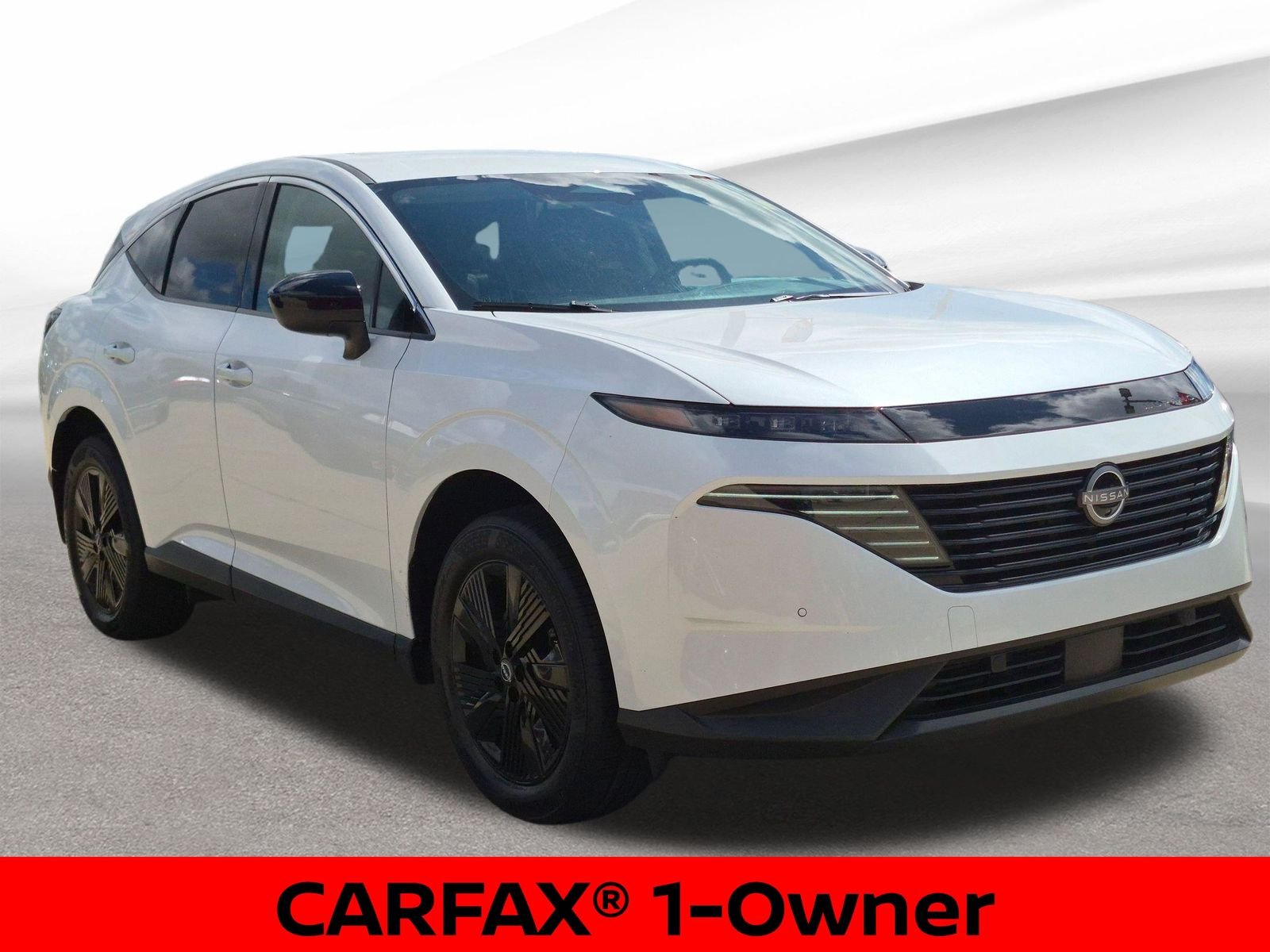 Certified Used 2025 White Pearl Nissan SV image 4