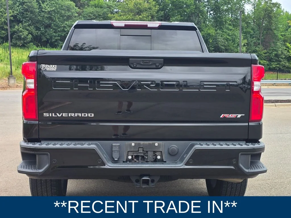 Used 2022 Black Chevrolet RST image 4