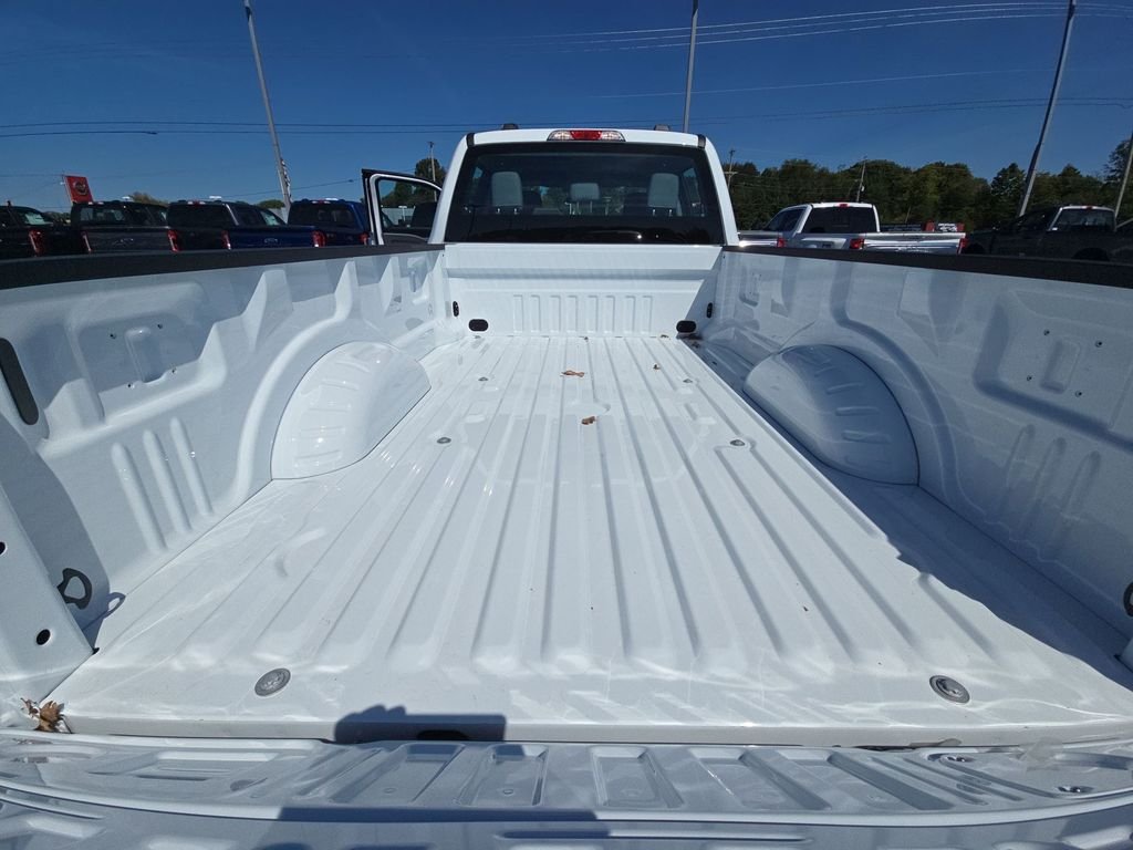 2026 Ford F-350 Super Duty XL - Photo 23