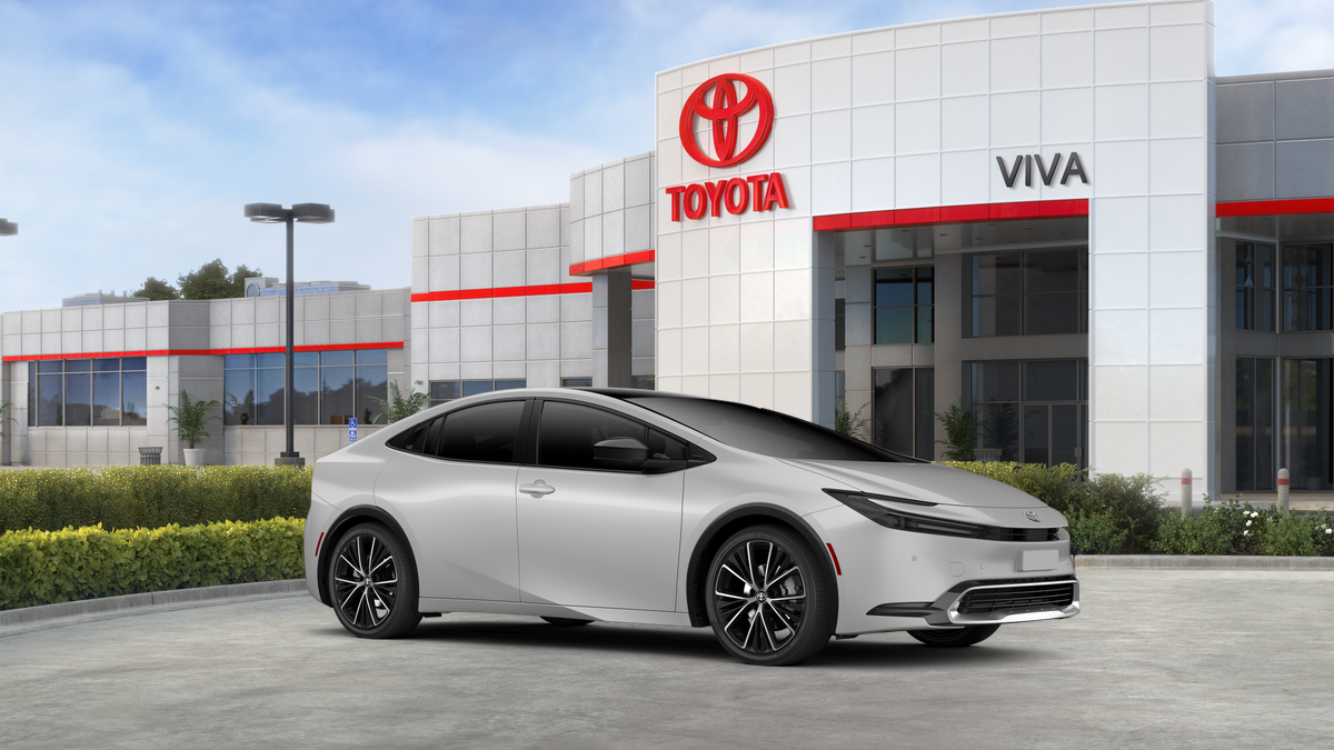 New 2026 Cutting Edge Toyota XLE image 14