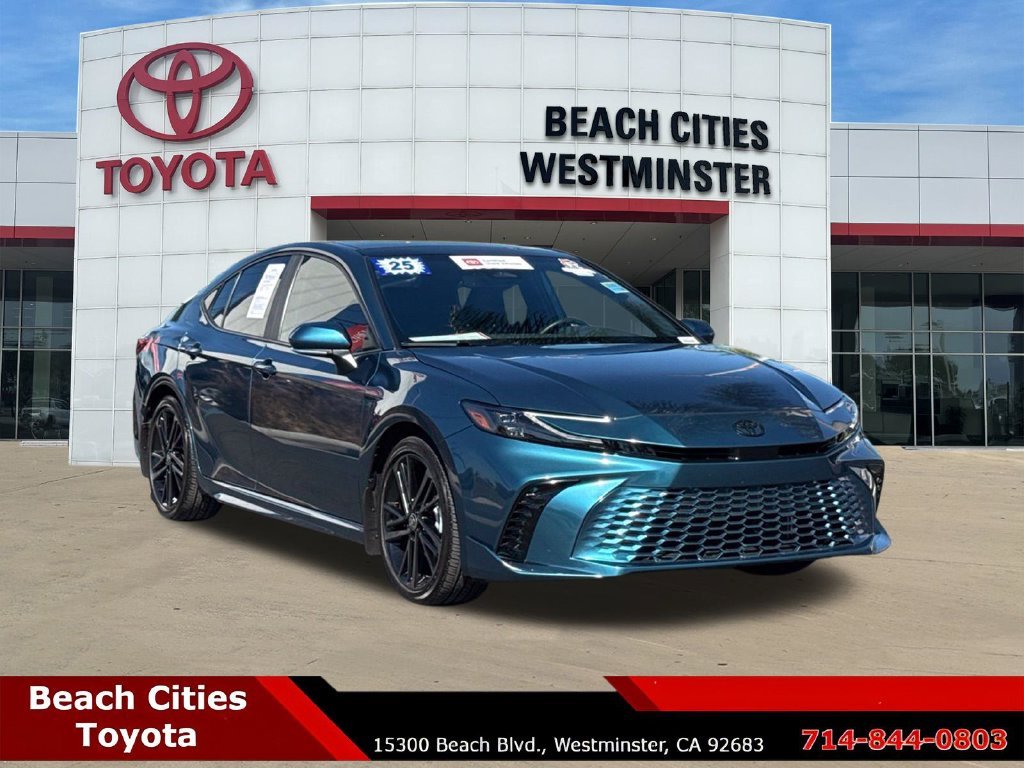 Certified Used 2025  Toyota XSE image 1