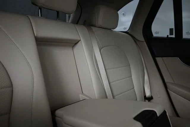 Used 2019 Black Mercedes-Benz GLC 300 image 17