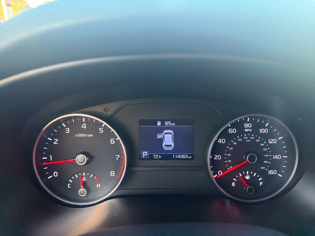 Used 2020 Red Kia LX image 14