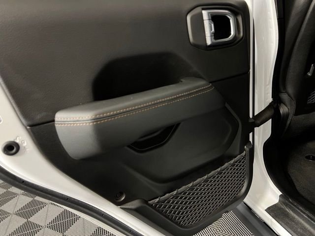 2023 Jeep Wrangler 4-Door Rubicon 392 - Photo 27