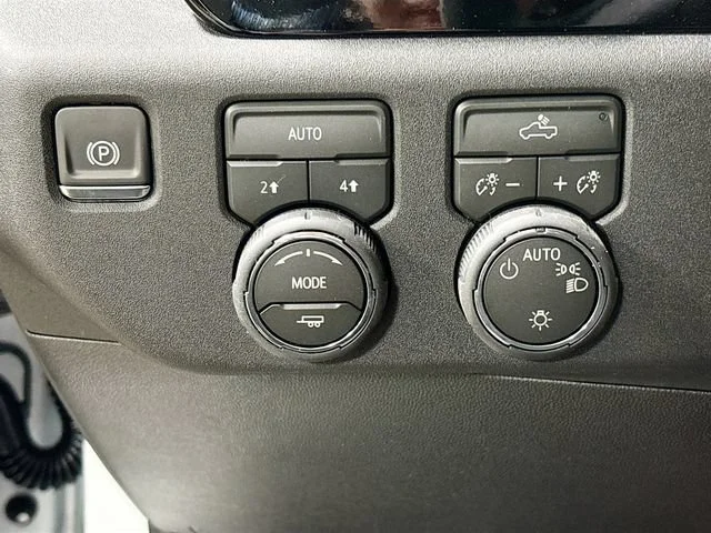 2026 Chevrolet Silverado 1500 LT - Photo 13