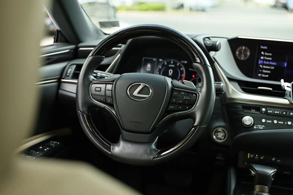 Used 2021 Obsidian Lexus 350 image 26
