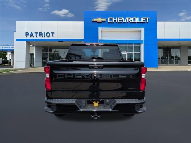 Used 2023 Black Chevrolet RST image 9