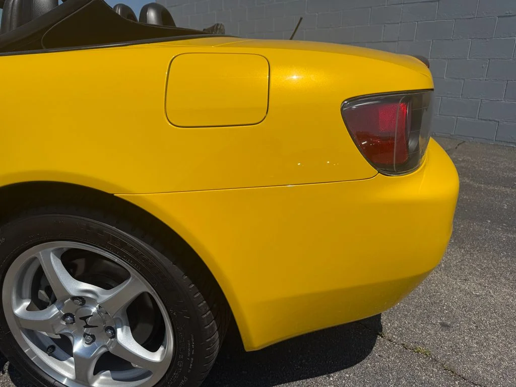 Used 2001 Spa Yellow Pearl Honda Convertible image 5