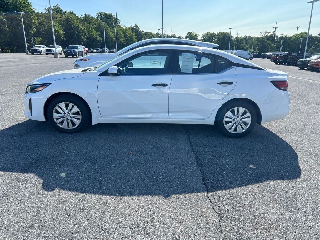 Used 2025 White Nissan S image 7
