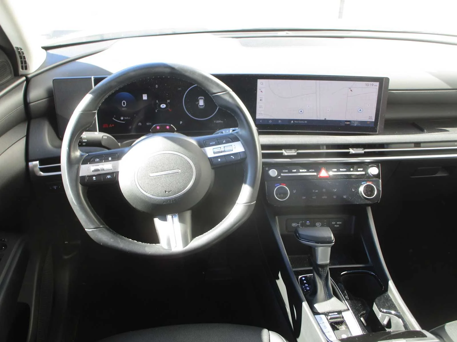 Used 2025 Serenity White Pearl Hyundai SEL Convenience image 12