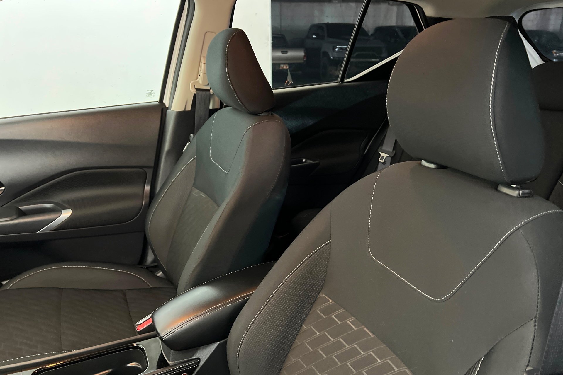 2023 Nissan Kicks SV - Photo 17