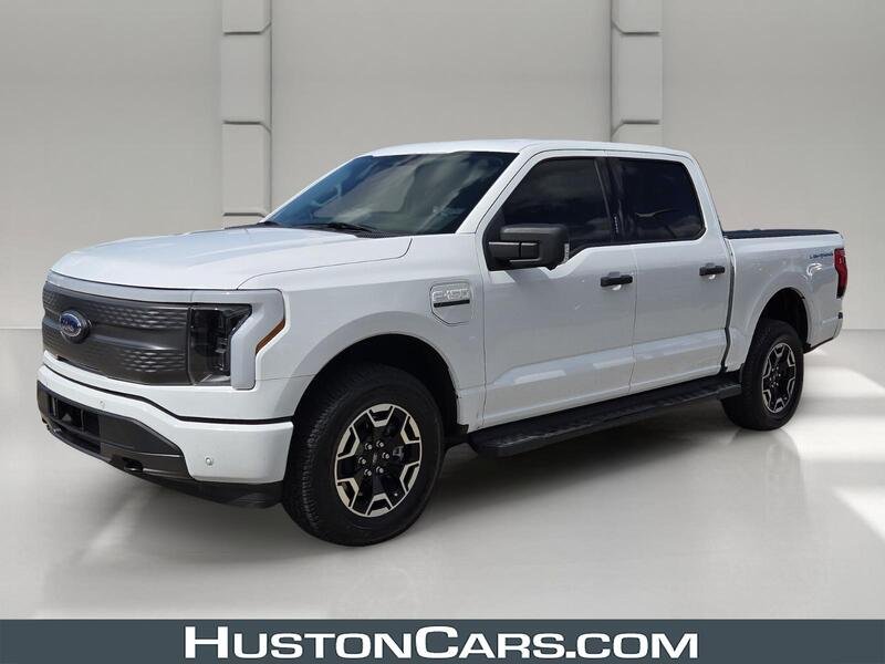 2022 Ford F-150 Lightning XLT