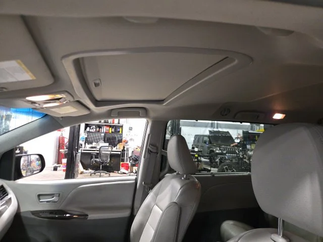 Used 2017 Red Toyota XLE image 14