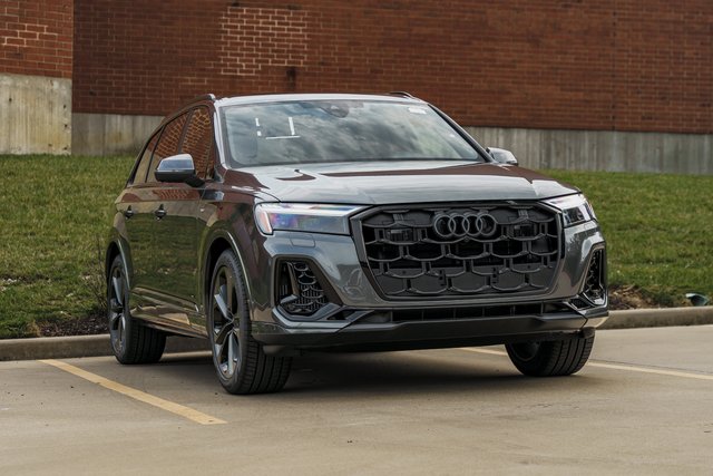 2026 Audi Q7 S line Premium Plus