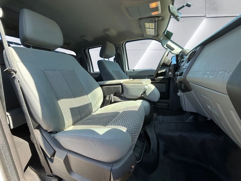 Used 2015 White Ford XL image 14