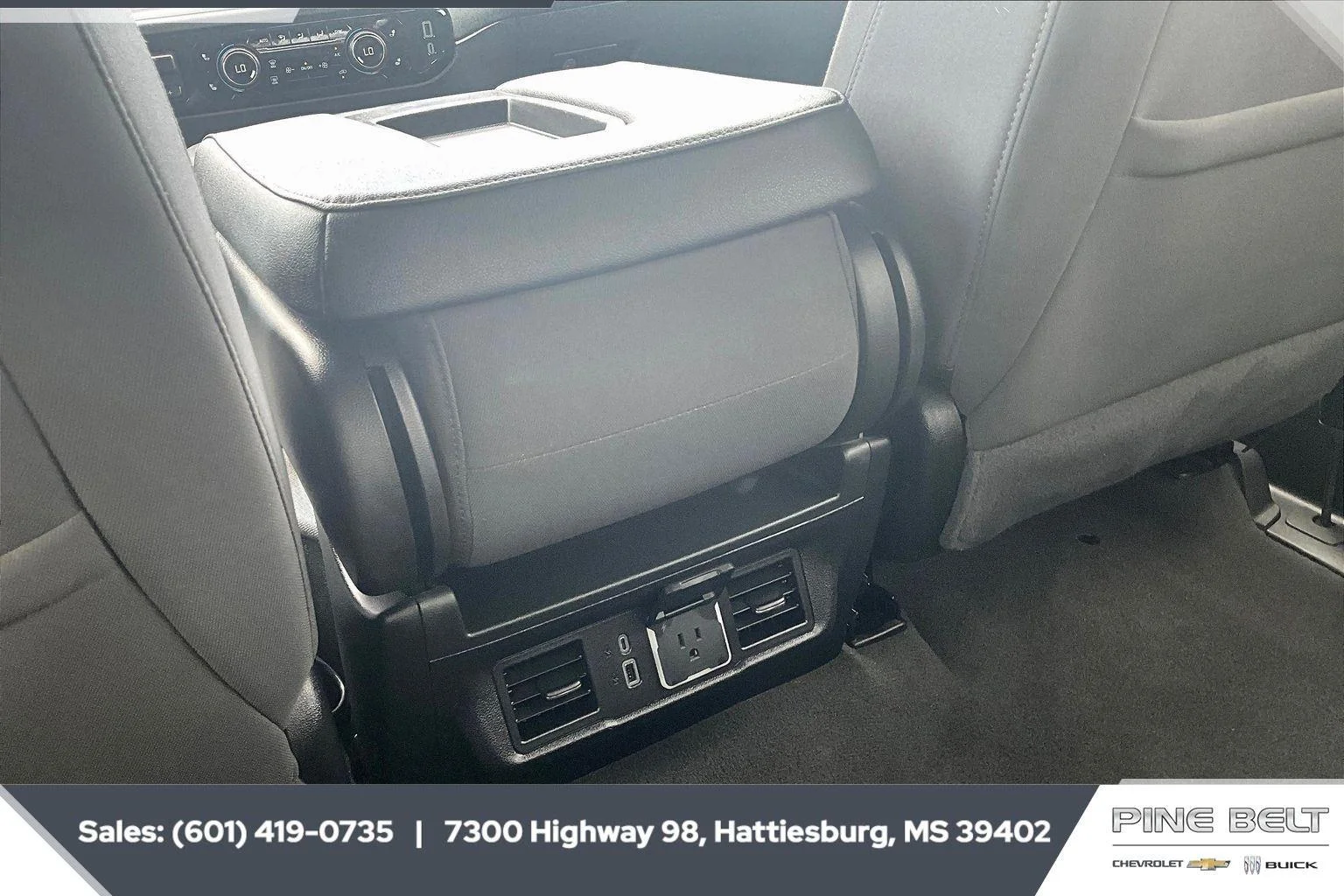 2025 Chevrolet Silverado 3500HD LT - Photo 25