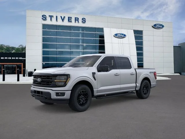 New 2026 Iconic Silver Metallic Ford XLT image 2