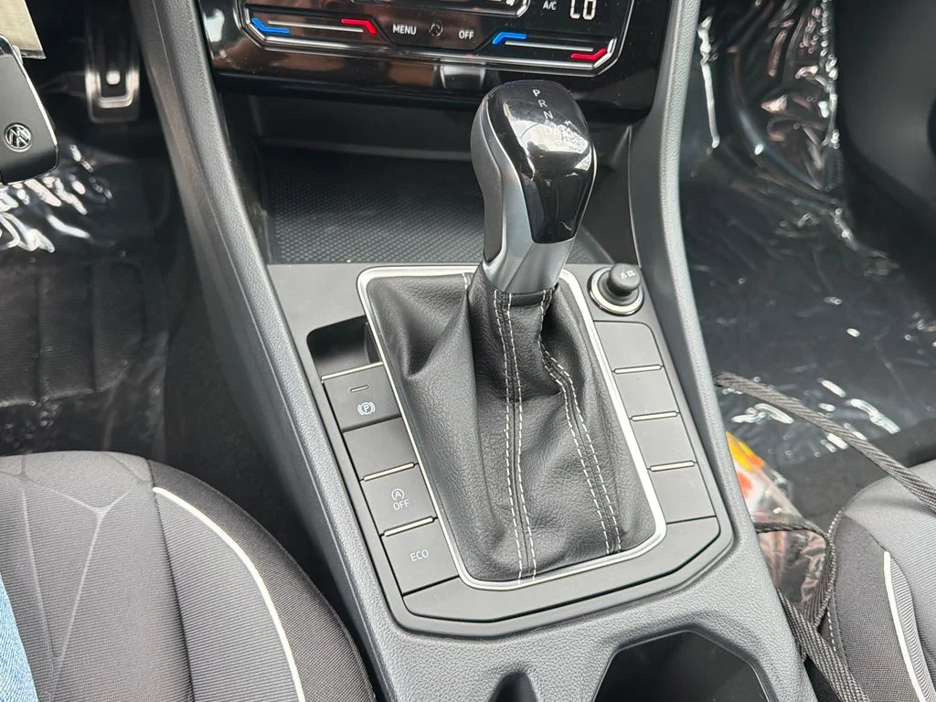New 2026  Volkswagen 1.5T Sport image 21