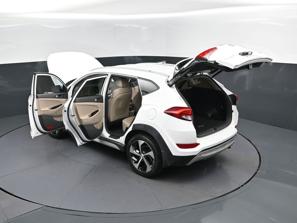 Used 2017 Hyundai Tucson Limited with VIN KM8J33A24HU378416 for sale in Jackson, MS