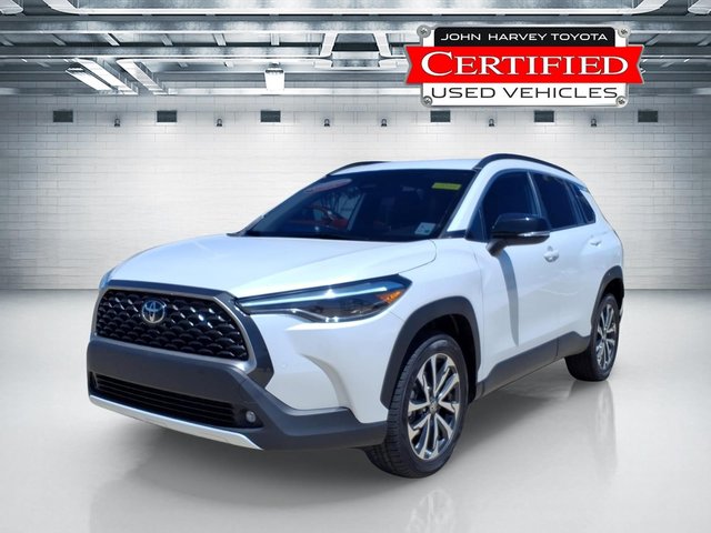 2025 Toyota Corolla Cross XLE