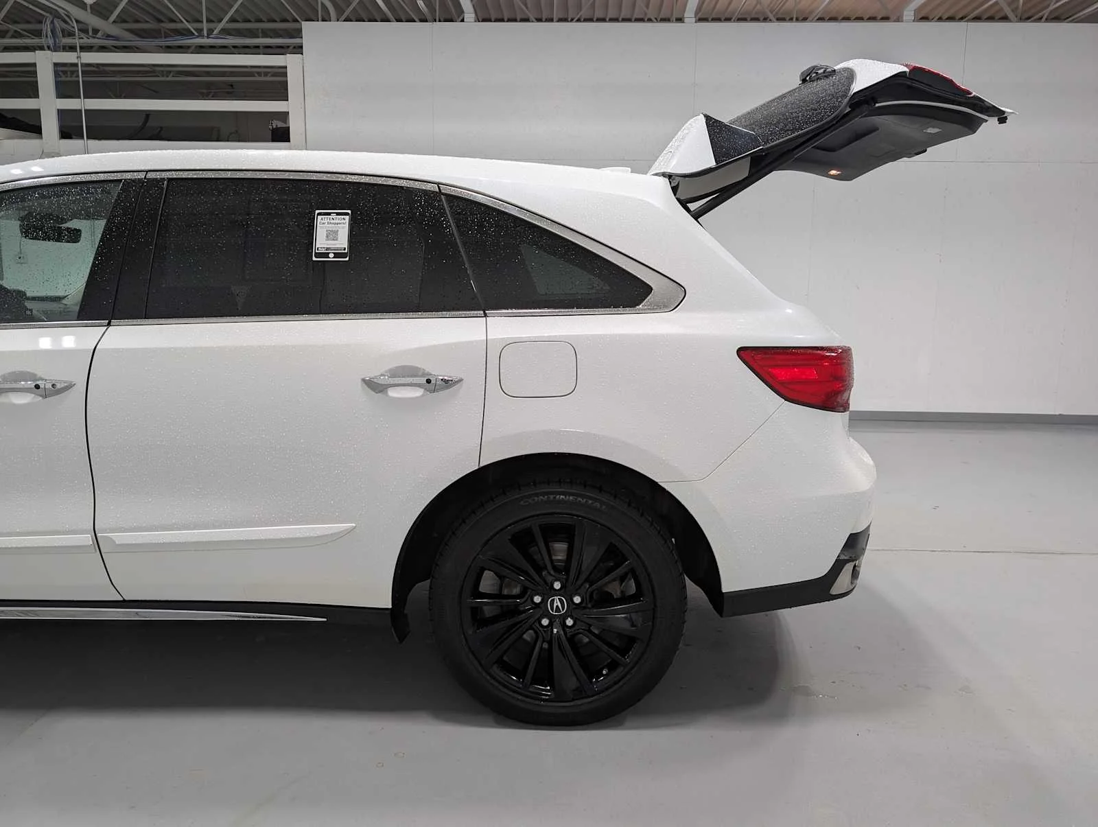 Used 2020 Platinum White Pearl Acura w/Technology Pkg image 11