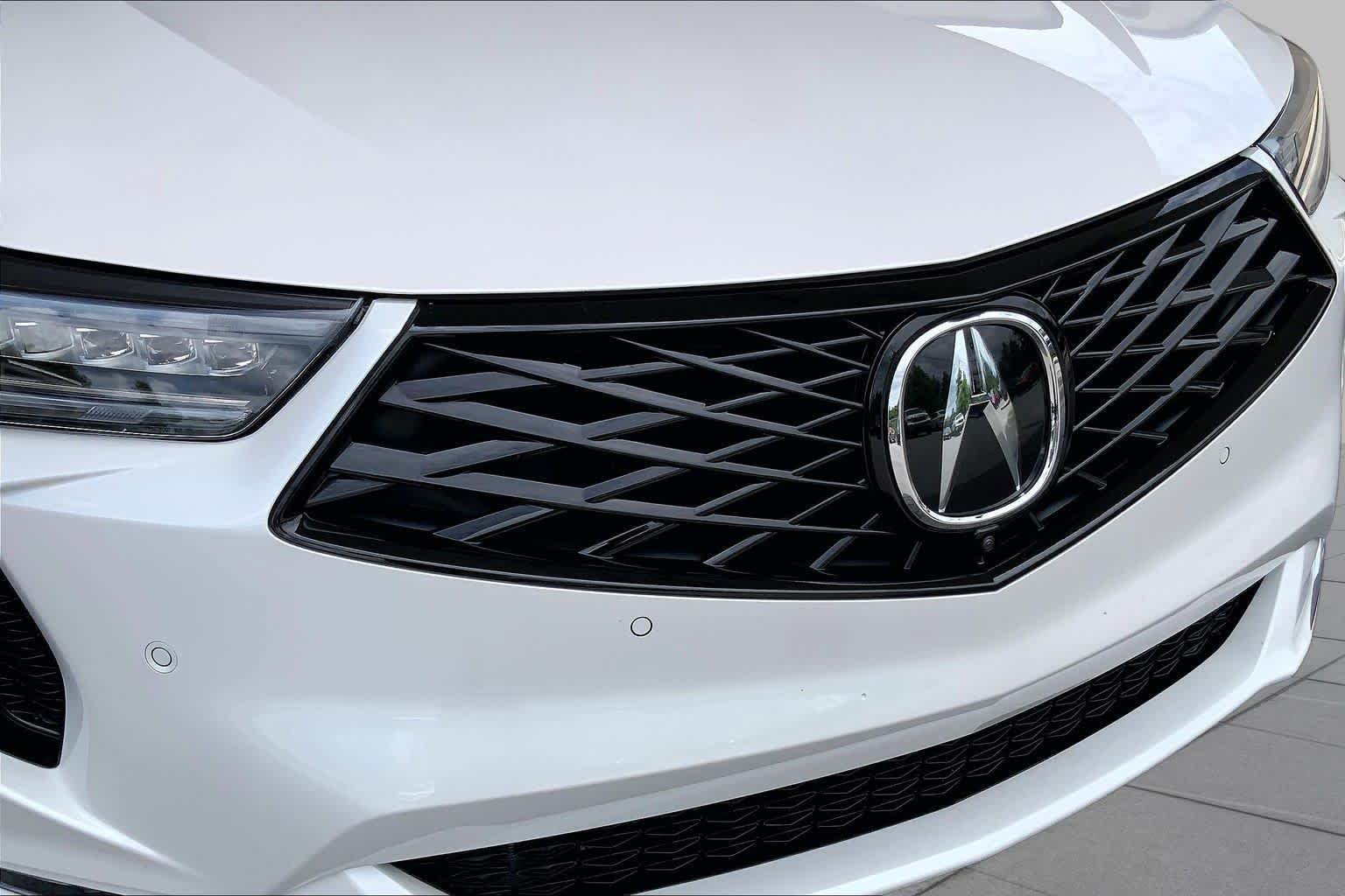 Used 2025 Platinum White Pearl Acura w/Advance Package image 32