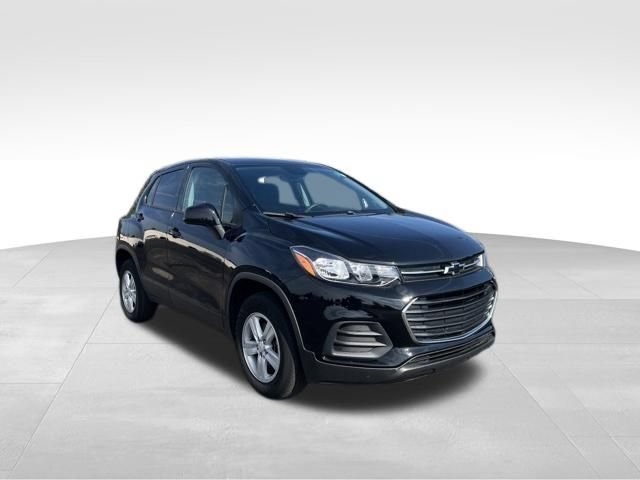 Used 2021 MOSAIC BLACK METALLIC Chevrolet LS image 7