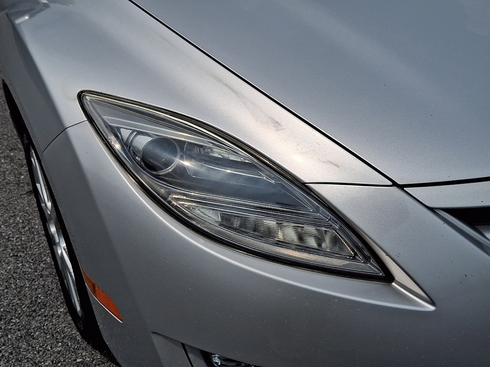 Used 2010 Brilliant Silver Metallic Mazda i Touring Plus image 10