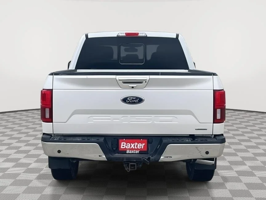 Used 2019 White Platinum Metallic Tri-Coat/Stone Gray Ford LARIAT image 4