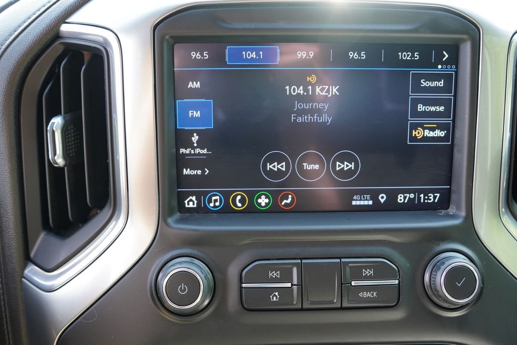 Used 2019 Silver Ice Metallic Chevrolet LT image 26