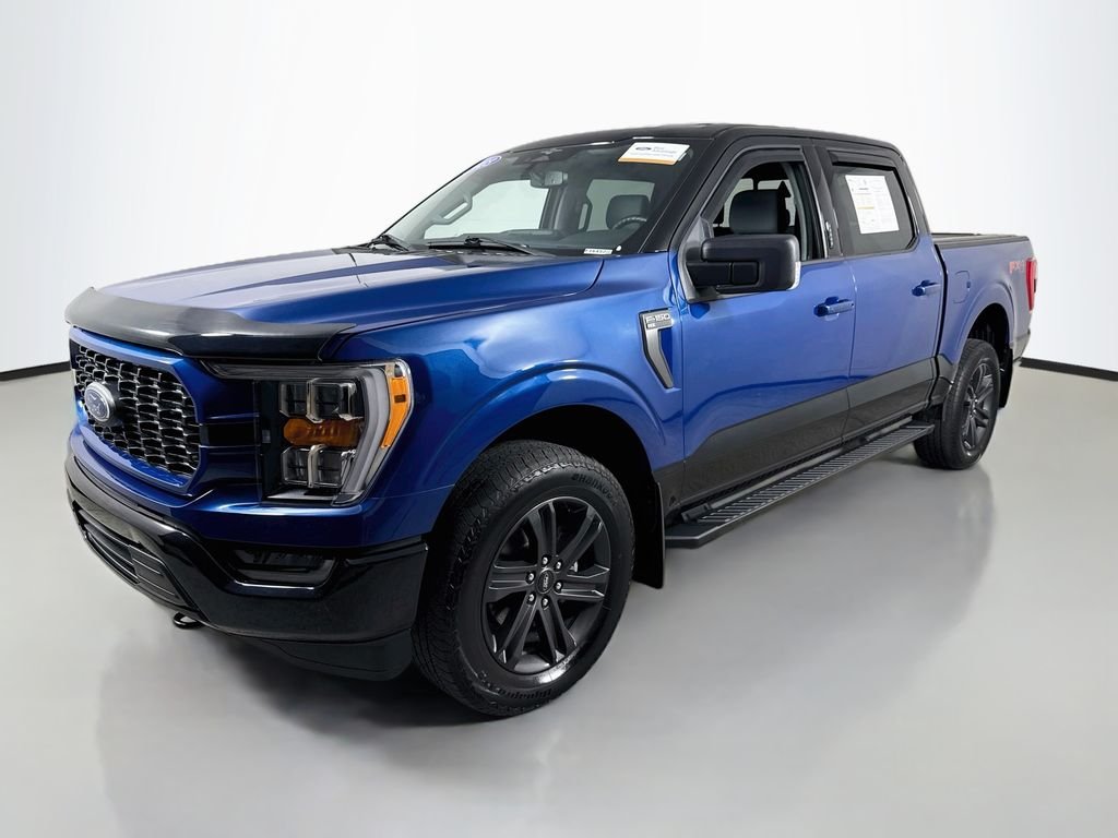 Used 2023 Atlas Blue Metallic Ford XLT image 8